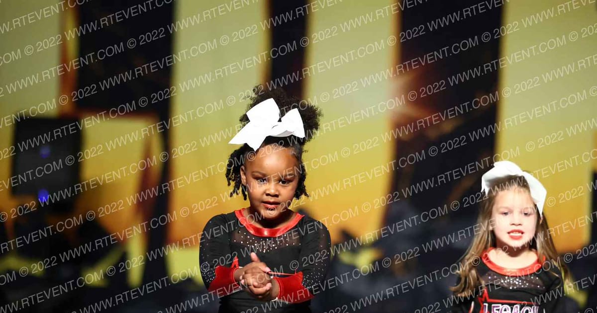 Flip N Cheer Legacy Enchanted · Gold Rush Super Floor Two