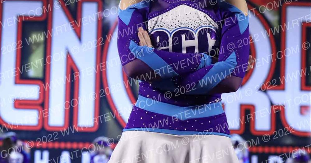 Elevation Cheer Company Everest · Encore Concord Showdown DIDII