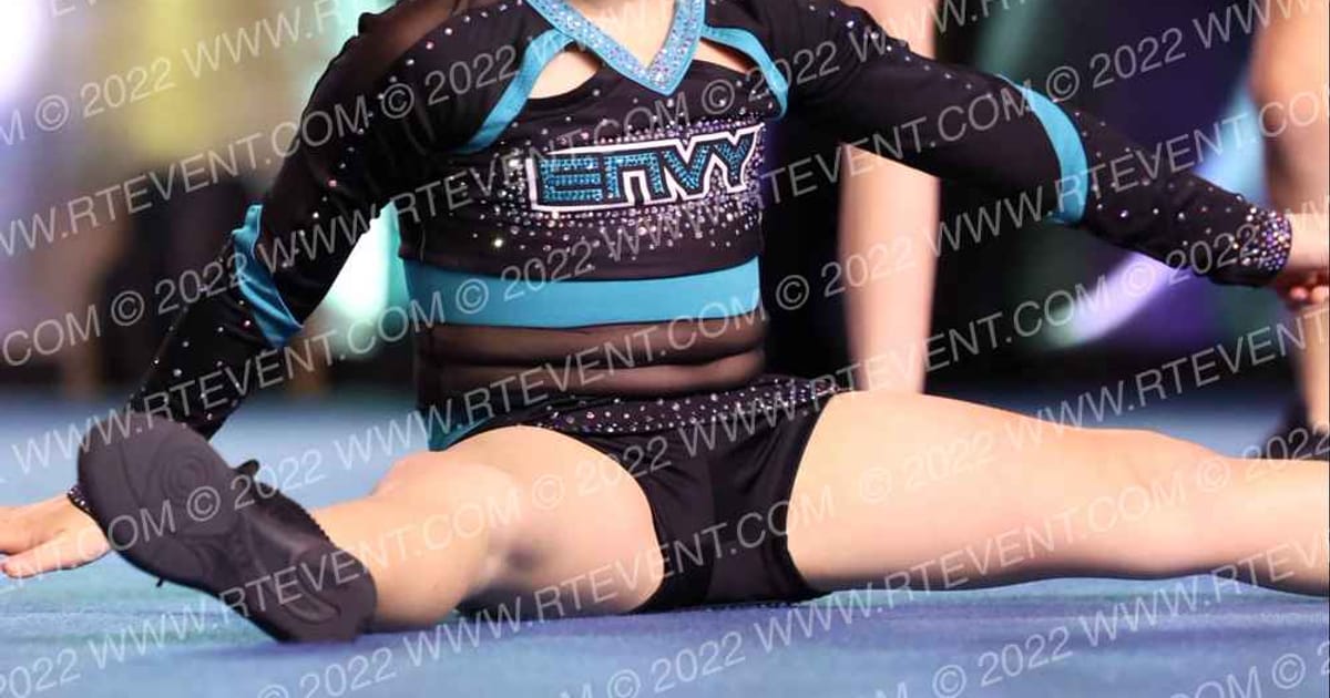 Envy Elite Mini Moonbeams · The American Open Orlando Nationals