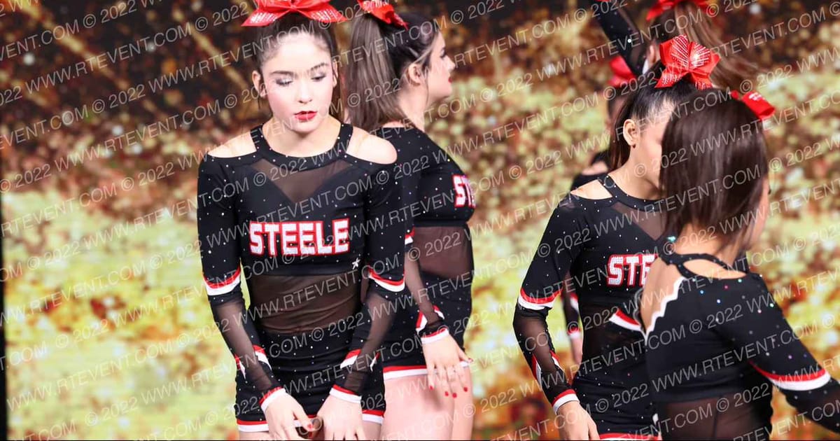 Steele Athletics Lady Lithium · Gold Rush Super Floor One