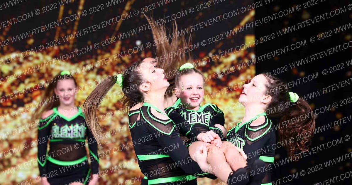 Element Athletics Shock · Gold Rush Super Floor One