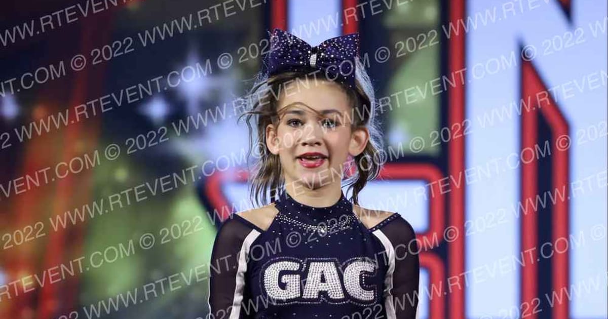 Greensboro All Star Cheerleading Pink Ice · Encore Concord Showdown DIDII