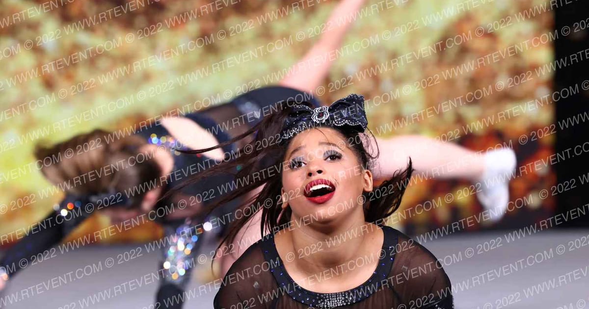 ICT Cheer Legacy (ICT Cheer Legacy) Black Widow · Gold Rush Super Floor One