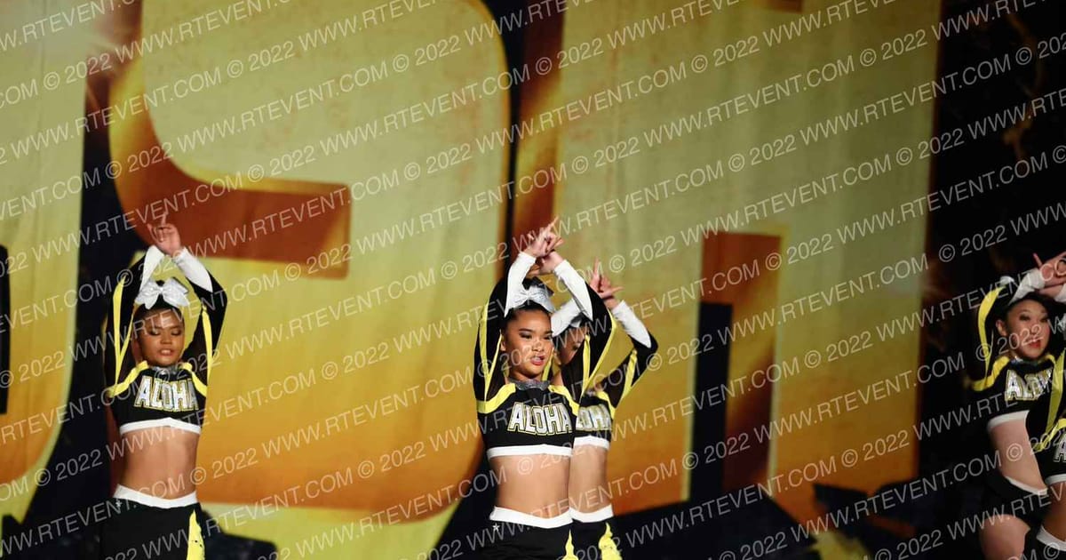 ALOHA CHEER ACADEMY Bliss · Gold Rush Super Floor Two