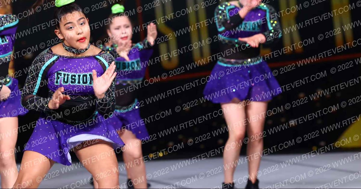 Fusion Athletics Black Ops · Gold Rush Super Floor One