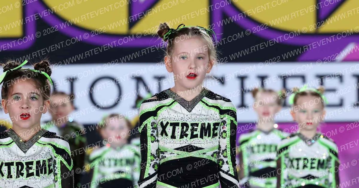 Geneva Xtreme Cheer Thunderstruck · Carnivale of Champions