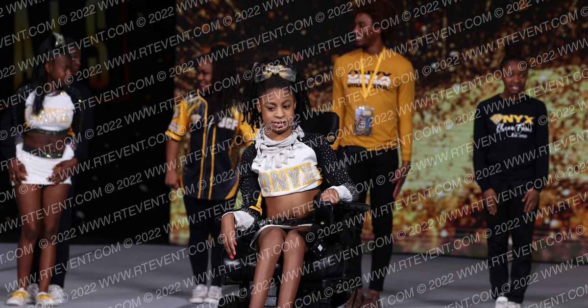 onyx cheer force Ice Sprinkle · Gold Rush Super Floor One
