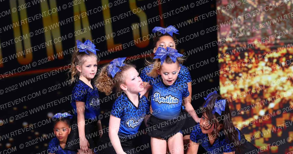Phantom Cheer Shadow · Gold Rush Super Floor One