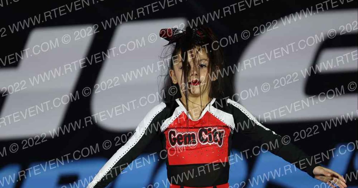 Gem City All Star Cheer Diamonds · Athletic Kansas City Nationals