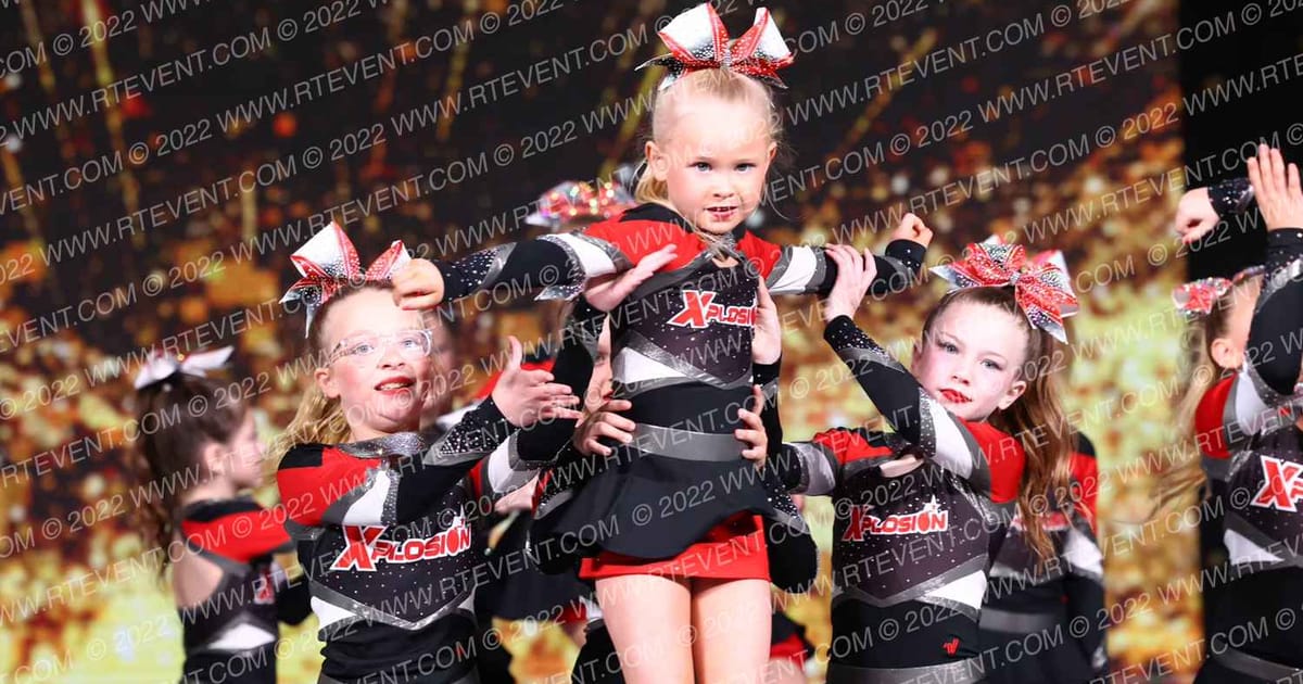 Xplosion Cheer Sparklers · Gold Rush Super Floor One