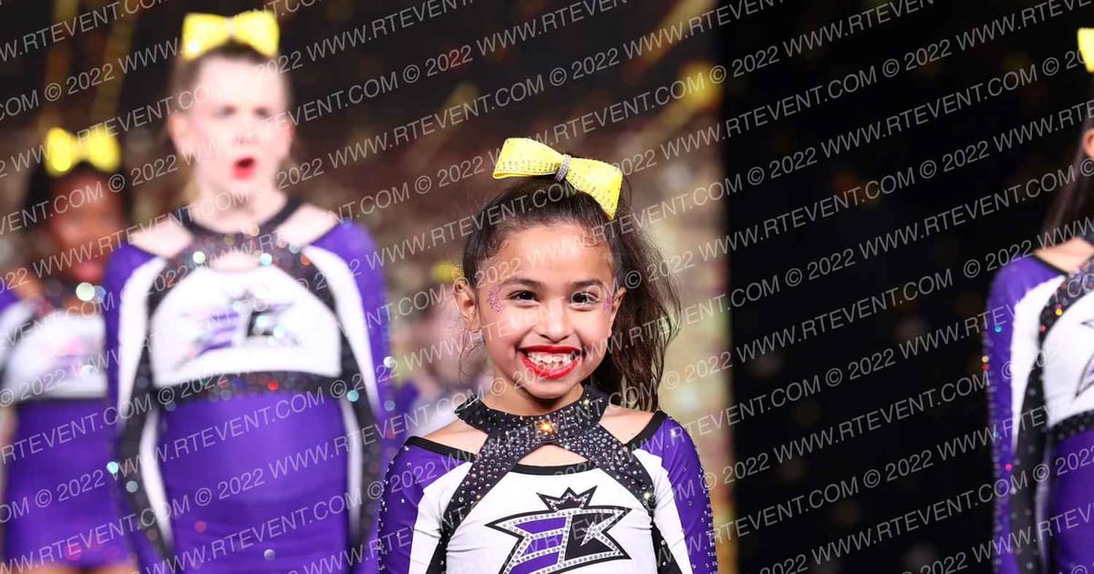 Express Cheer Dallas Vis1on · Gold Rush Super Floor One