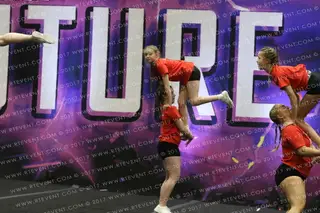 NRG Extreme Cheerleaders queen bees