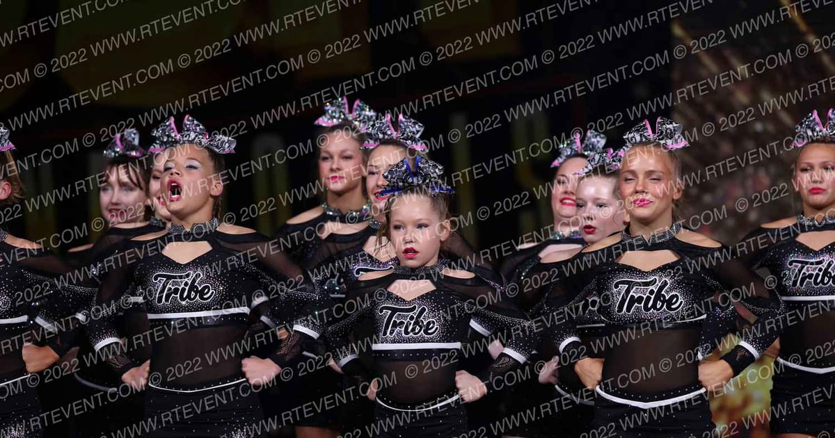 Tribe Cheer Outlaws · Gold Rush Super Floor One