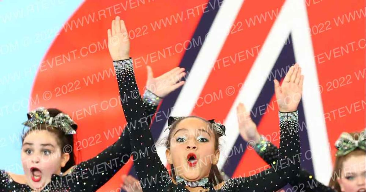 Dream Athletics StarStruk · Americas Best Bel Air Challenge