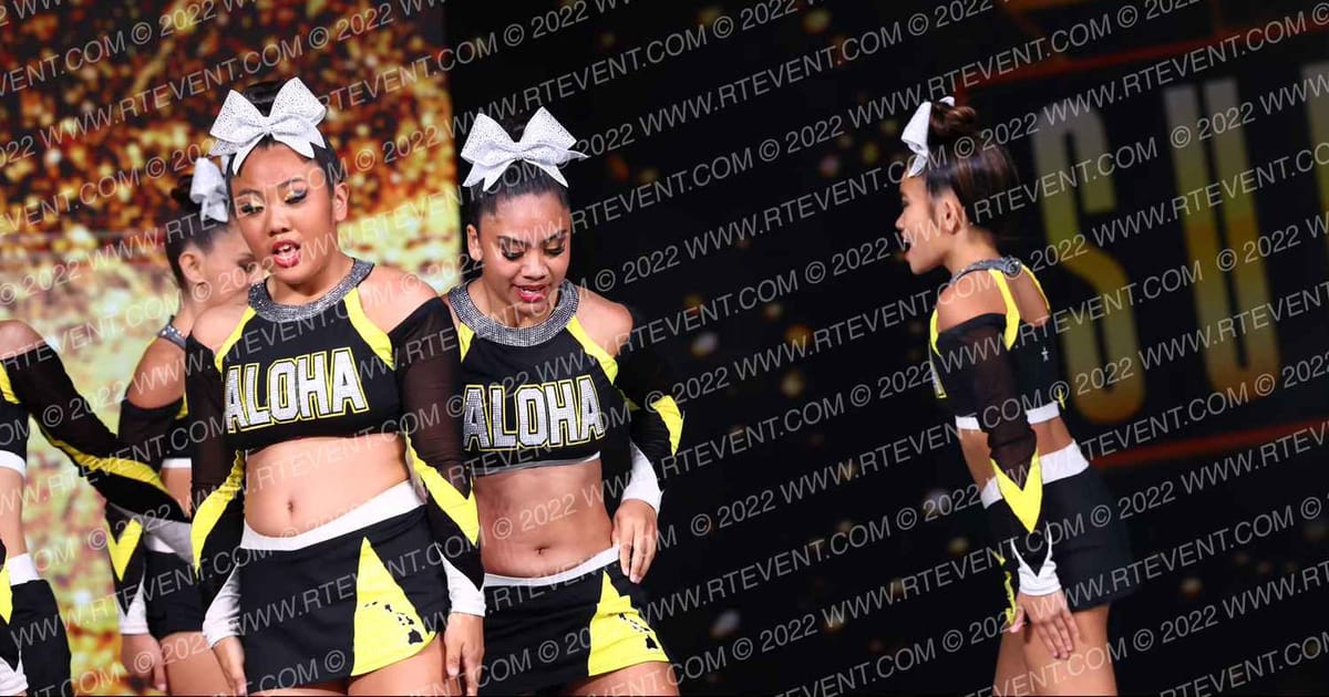 ALOHA CHEER ACADEMY Blaze · Gold Rush Super Floor One