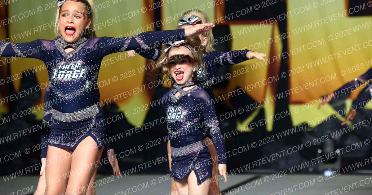 Cheer Force Arkansas Robins · Gold Rush Super Floor Two