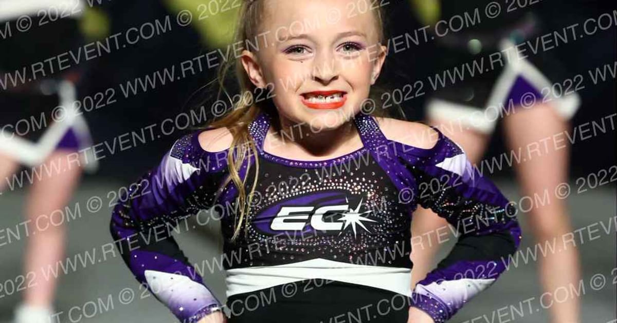 Extreme Cheer Mini Matrix · Gold Rush Super Floor Two