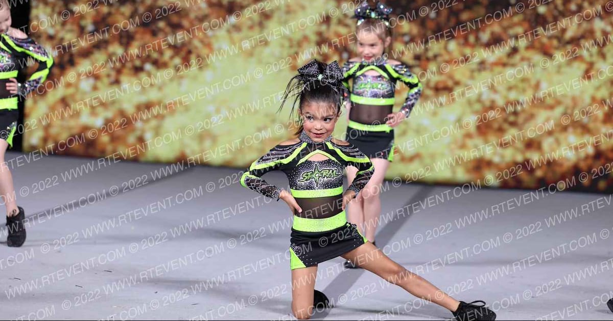 cruces cheer storm Thunder · Gold Rush Super Floor One
