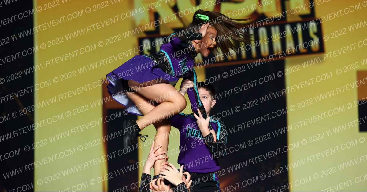 Fusion Athletics Black Ops · Gold Rush Super Floor Two