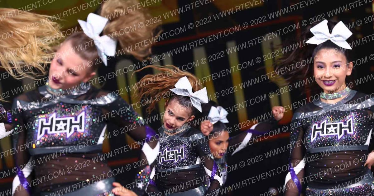 Head Over Heels Gym & Cheer STARZ · Gold Rush Super Floor One