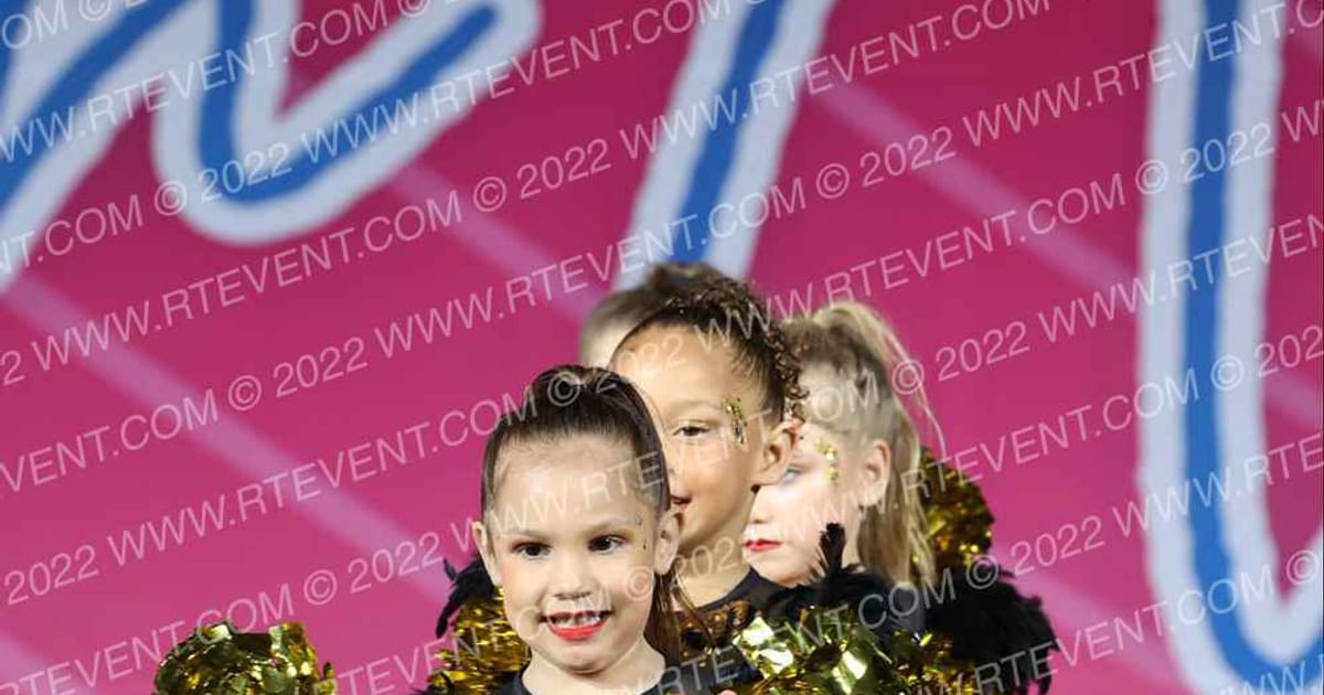 Fuel AthleticsFlux Dance Company Golden Girls · Destin Beach Nationals