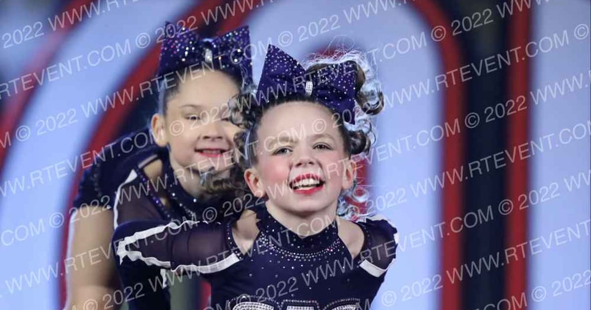 Greensboro All Star Cheerleading Rose Gold · Encore Concord Showdown DIDII