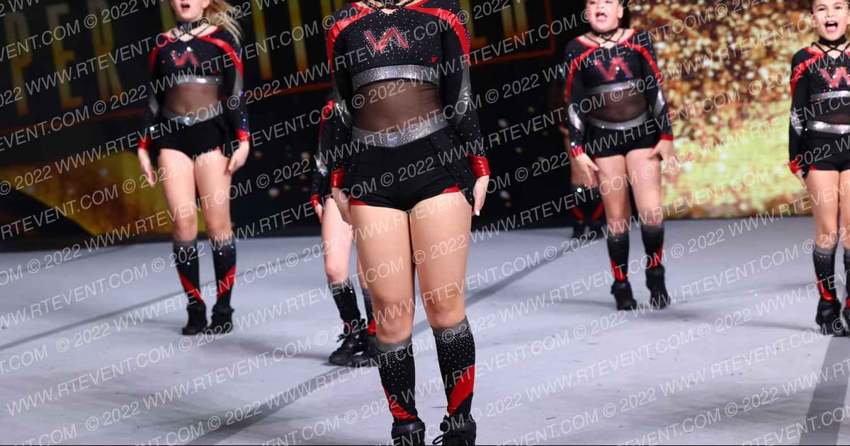 Vogue Athletics New Mexico (Vogue Athletics) Glam Squad · Gold Rush Super Floor One