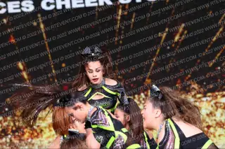 cruces cheer storm Lady Lightning