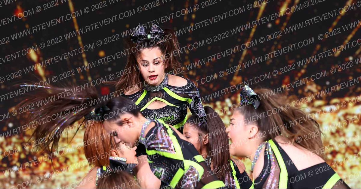 cruces cheer storm Lady Lightning · Gold Rush Super Floor One