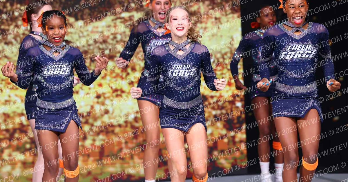 Cheer Force Arkansas MockingJays · Gold Rush Super Floor One