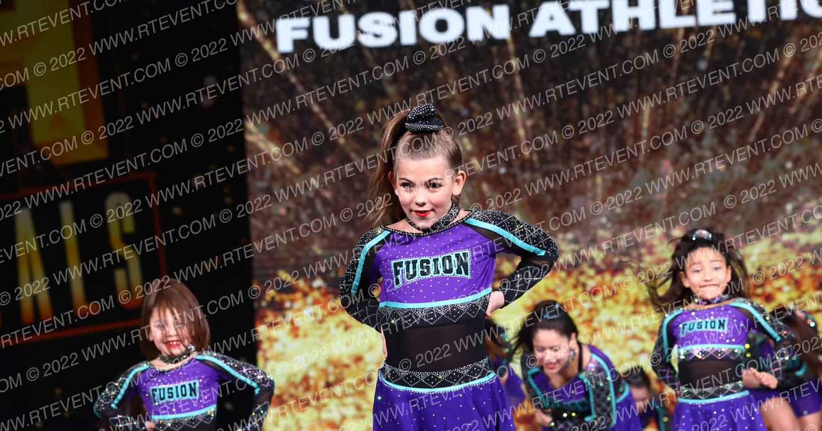 Fusion Athletics M1dnight · Gold Rush Super Floor One