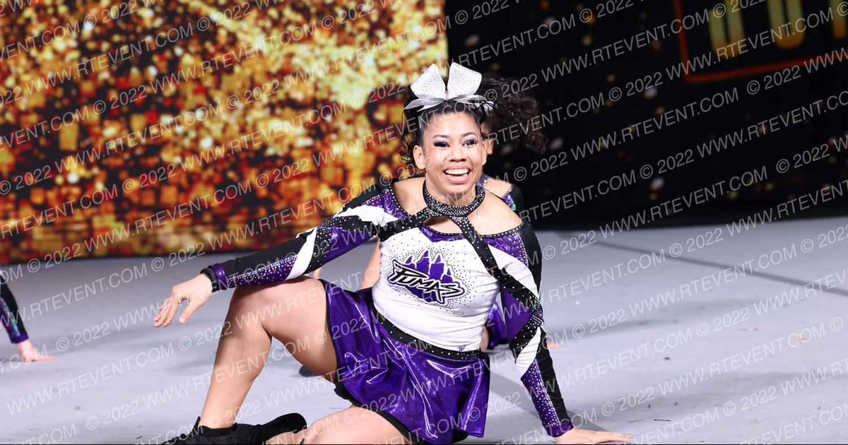 Puma Cheer Purple Reign · Gold Rush Super Floor One