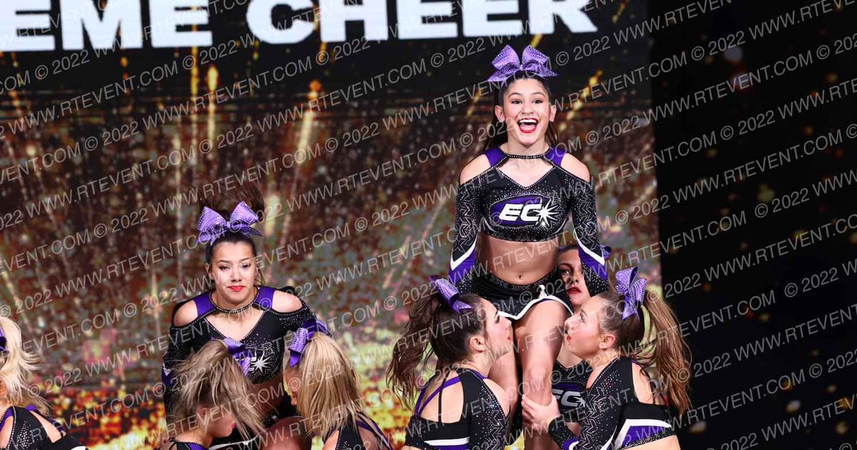 Extreme Cheer Lady X · Gold Rush Super Floor One