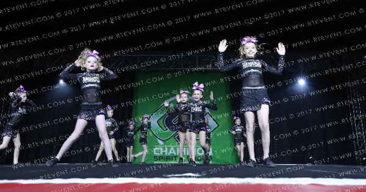 Iconic All Stars Dazzle Girls · Schaumburg Grand Nationals DI DII