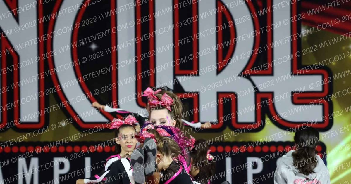 Dream Xtreme All Stars Fireflies · Encore Santa Clara Showdown