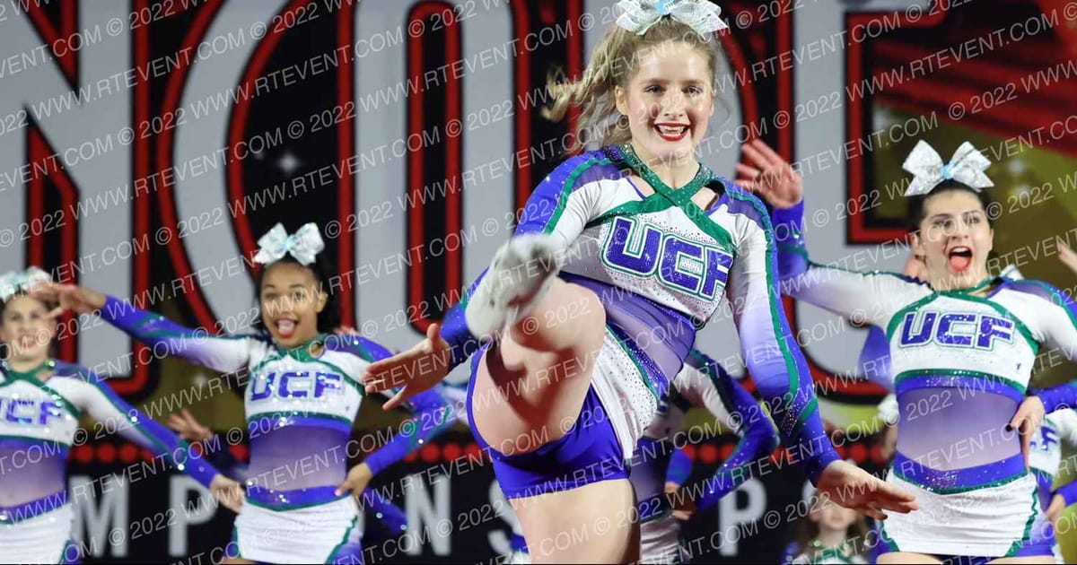 University Cheer Force Thunder · Encore Santa Clara Showdown