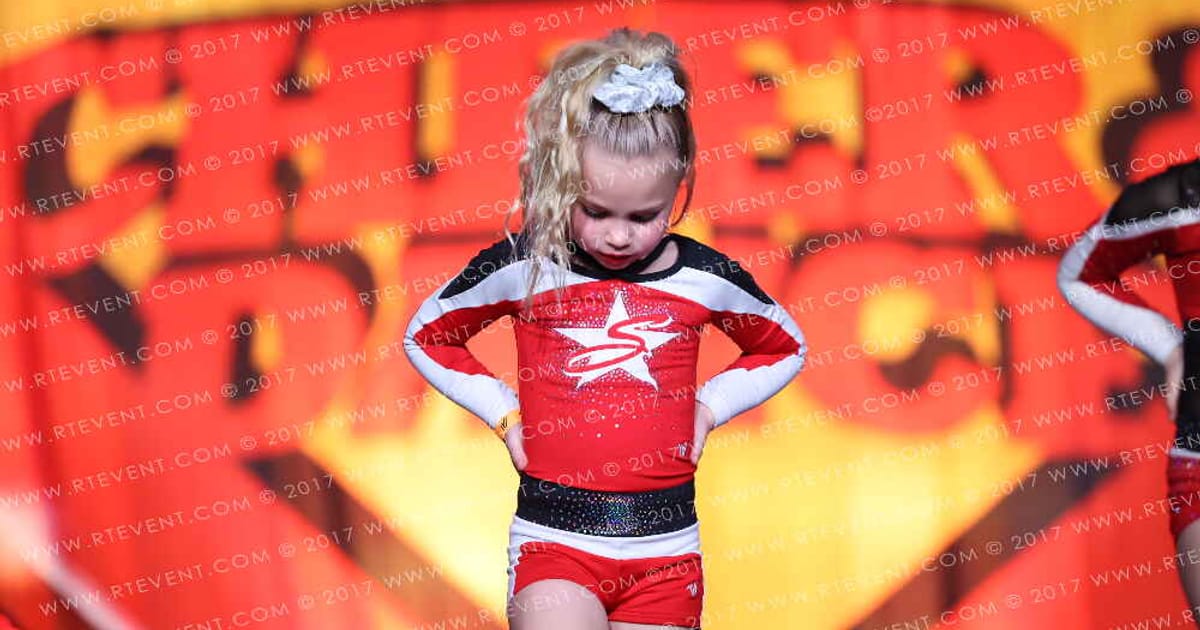 Starstruck Mini Surge · Spirit Sports Palm Springs Grand Nationals