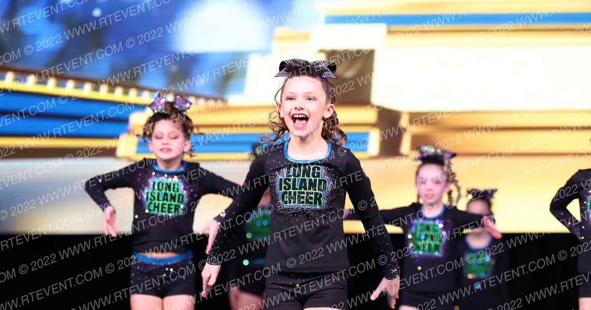 Long Island Cheer Topaz · Mohegan Sun