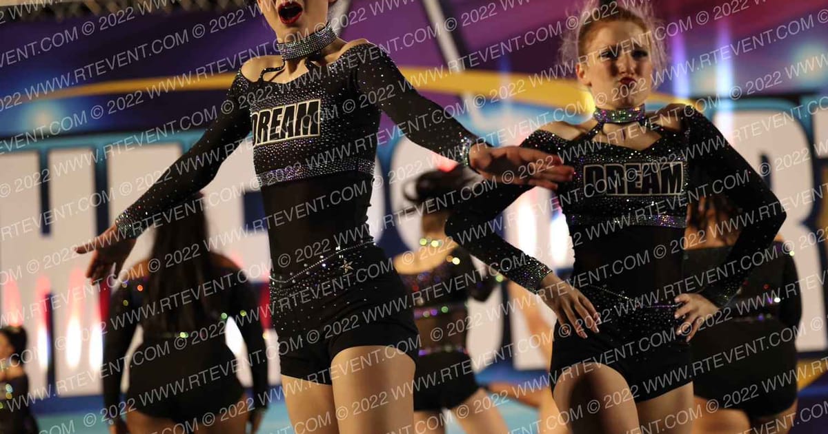 Dream Athletics Luna · CHEERSPORT Reading Classic