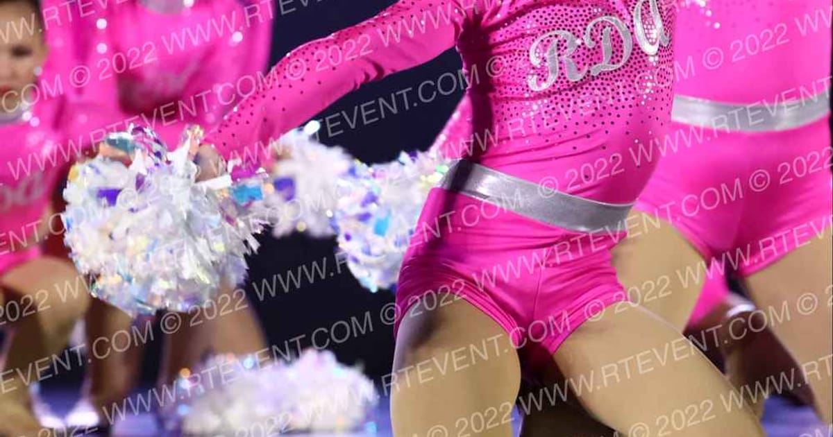 Rainbow Dance Academy MINI ELITE POM - LARGE · GROOVE Dance Grand Nationals
