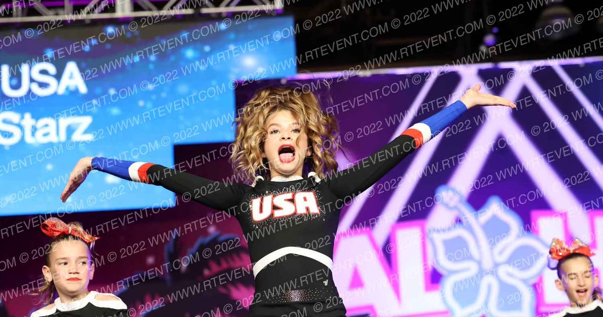 USA Starz Dazzle · Aloha Grand Nationals