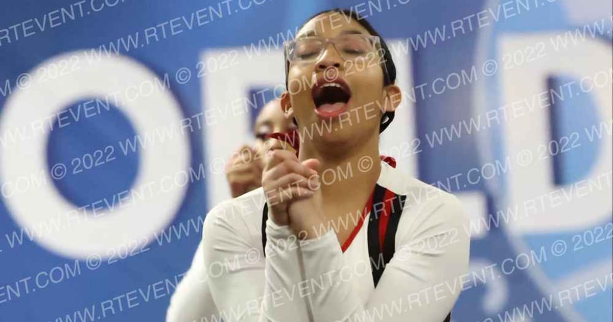 Lakewood High School Lancers · Vegas Crown Photo