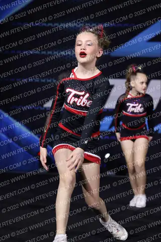 Tribe Cheer Arrowheads