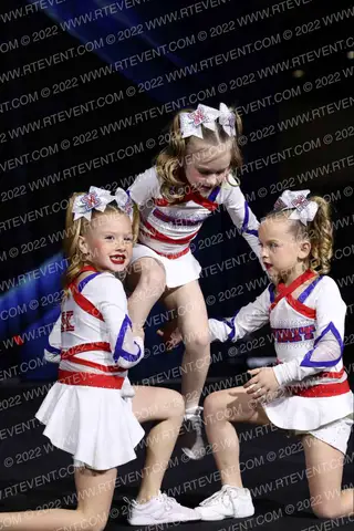 Spirit Xplosion Mini Majesties