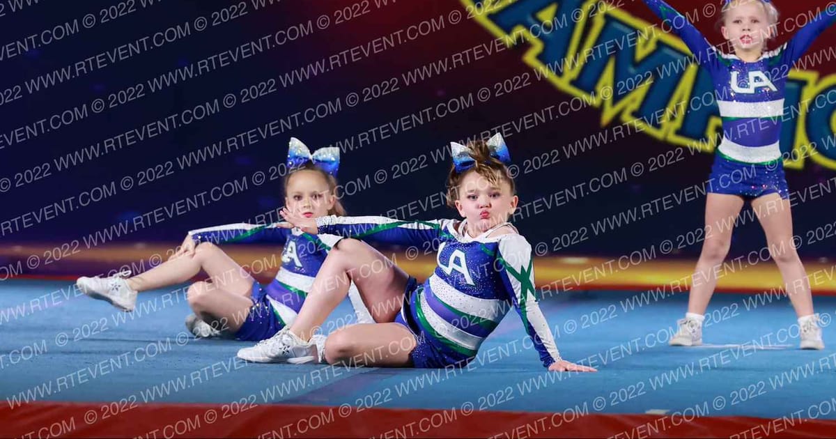 Universal Athletics Big Apples · The American Royale Sevierville Nationals DIDII