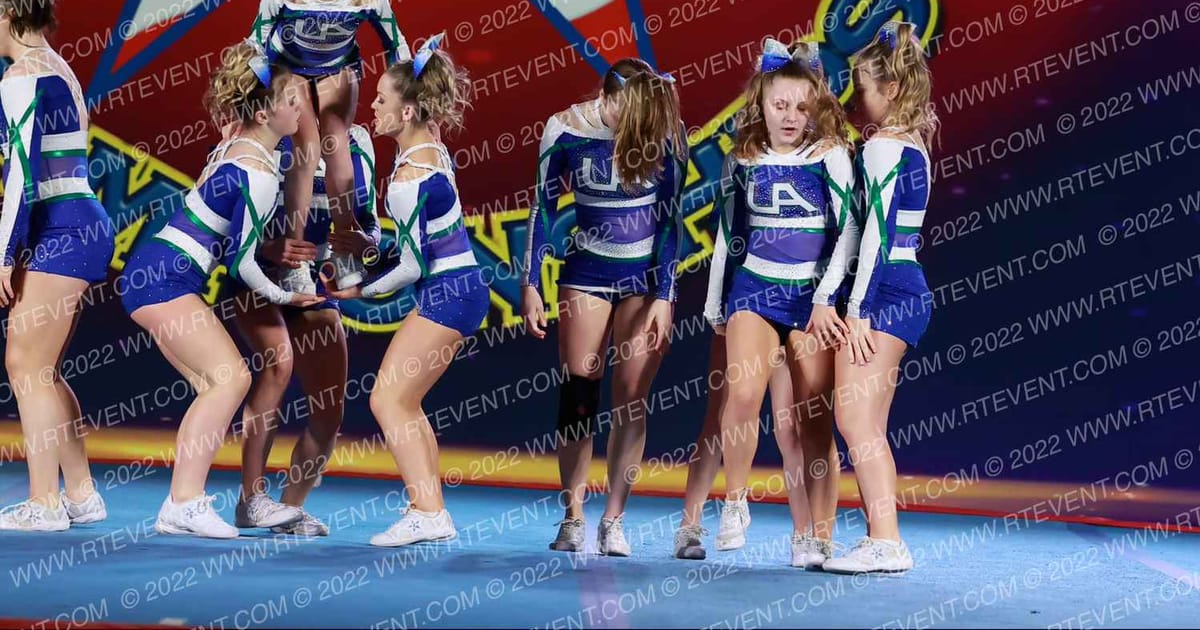 Universal Athletics Tsunami · The American Royale Sevierville Nationals DIDII