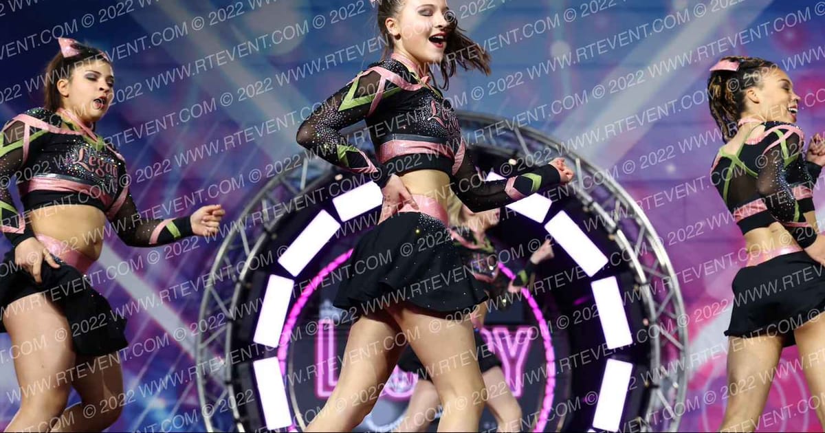 QC Legacy Athletics Pink Poison · Glow Tour Chicago