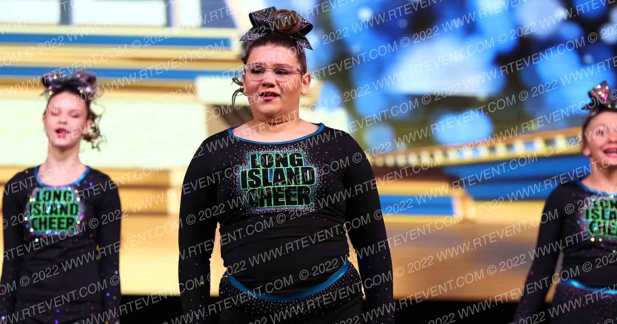 Long Island Cheer Sapphire · Mohegan Sun