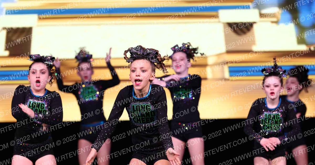 Long Island Cheer Glitter · Mohegan Sun