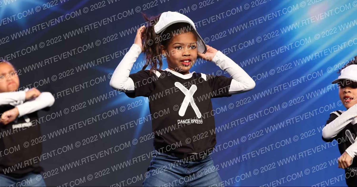 Dance Xpress Sassies · Vegas Crown Photo